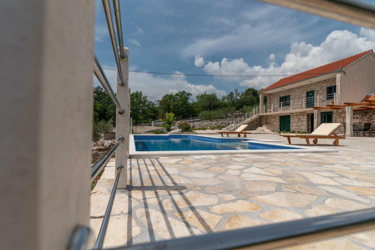 Villa Zuza Bristivica Esterno foto